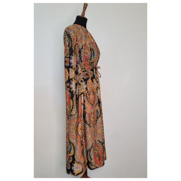 Phenomenal 1960's Abstract Paisley Dress - Picture 5 of 9